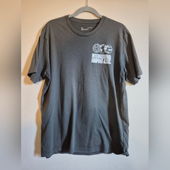 Under Armour Men's Charcoal Graphic Tee - Picture 1 of 4